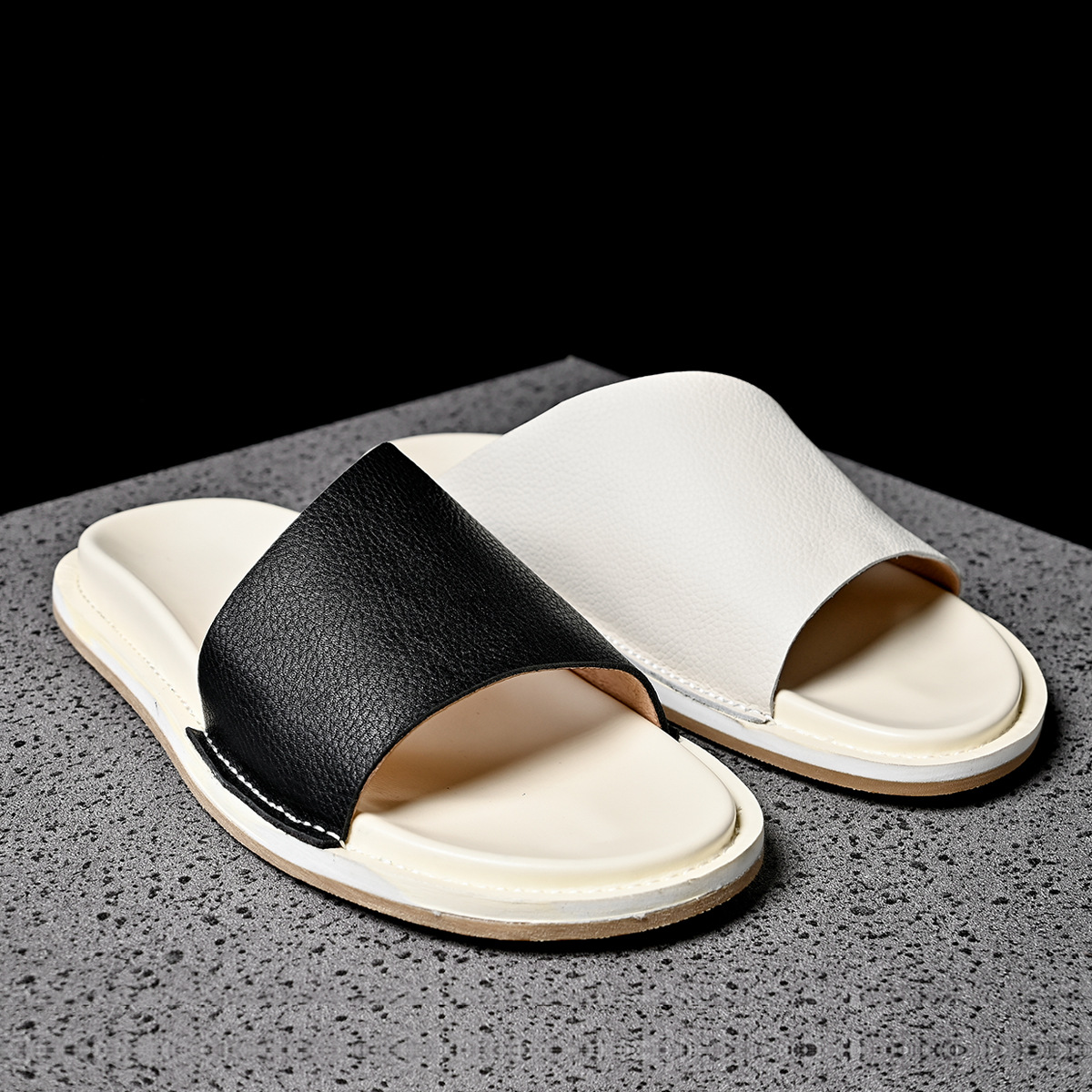 Pantofole da uomo in vera pell - Men'S Shoes Hey Dude recensione e prezzo